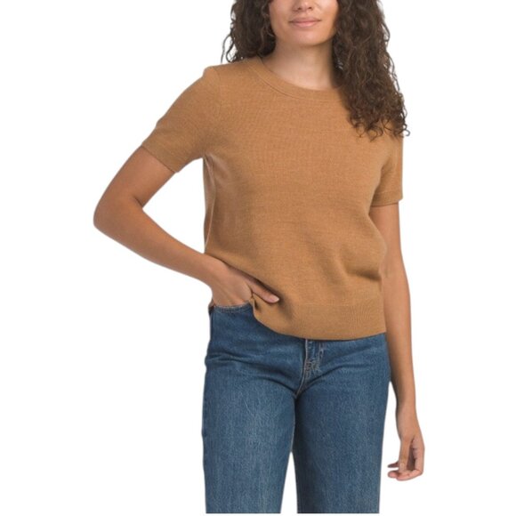 Nicole Miller New York Sweaters - NICOLE MILLER NEW YORK Extrafine Merino Wool Short Sleeve Button Back Pull Over